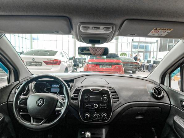 Renault Kaptur I с пробегом 2017 года, цена 1 230 000 рублей, 181677 км, внедорожник, Автокод Объявления