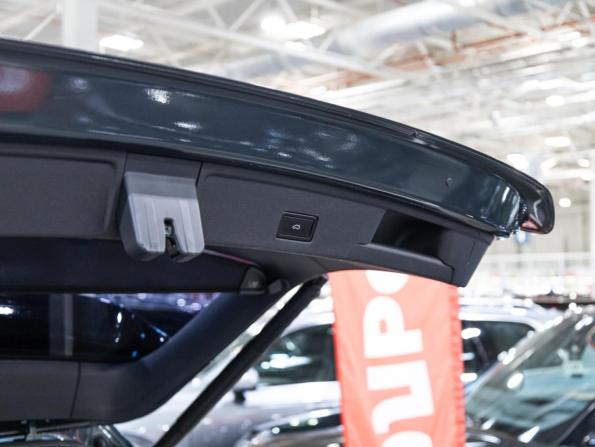 Volkswagen Touareg III с пробегом 2019 года, цена 4 599 777 рублей, 60670 км, внедорожник, Автокод Объявления
