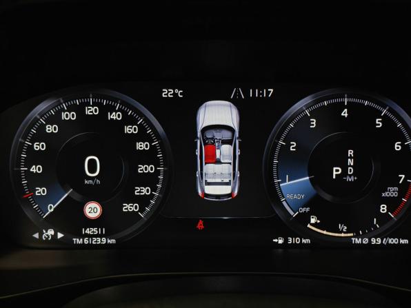 Volvo XC40 I с пробегом 2018 года, цена 2 665 000 рублей, 142508 км, внедорожник, Автокод Объявления