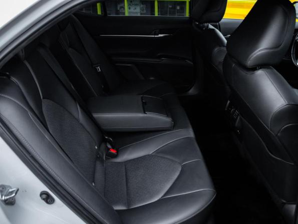 Toyota Camry VIII (XV70) Рестайлинг с пробегом 2021 года, цена 2 499 999 рублей, 125974 км, седан, Автокод Объявления