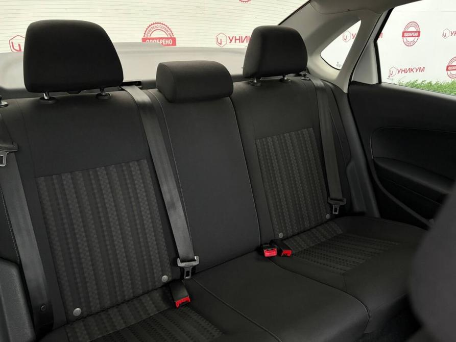 Volkswagen Polo V Рестайлинг Екатеринбург  - изображение 35