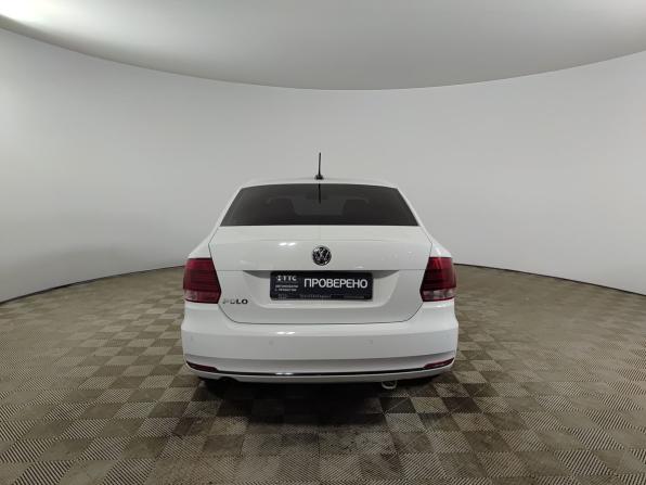 Volkswagen Polo V Рестайлинг с пробегом 2019 года, цена 1 200 000 рублей, 130670 км, седан, Автокод Объявления