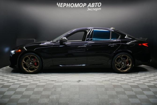 Alfa Romeo Giulia II (952) Рестайлинг с пробегом 2020 года, цена 3 550 000 рублей, 20000 км, седан, Автокод Объявления