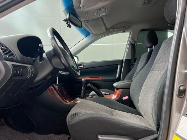 Toyota Camry V (XV30) с пробегом 2004 года, цена 699 000 рублей, 461751 км, седан, Автокод Объявления
