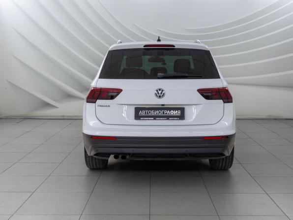 Volkswagen Tiguan II с пробегом 2017 года, цена 2 588 000 рублей, 108448 км, внедорожник, Автокод Объявления