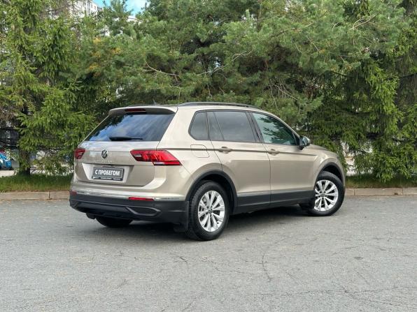 Volkswagen Tiguan II Рестайлинг с пробегом 2021 года, цена 2 469 000 рублей, 114293 км, внедорожник, Автокод Объявления