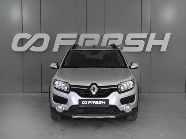 Renault Sandero II Рестайлинг с пробегом 2018 года, цена 1 099 000 рублей, 56923 км, хэтчбек, Автокод Объявления