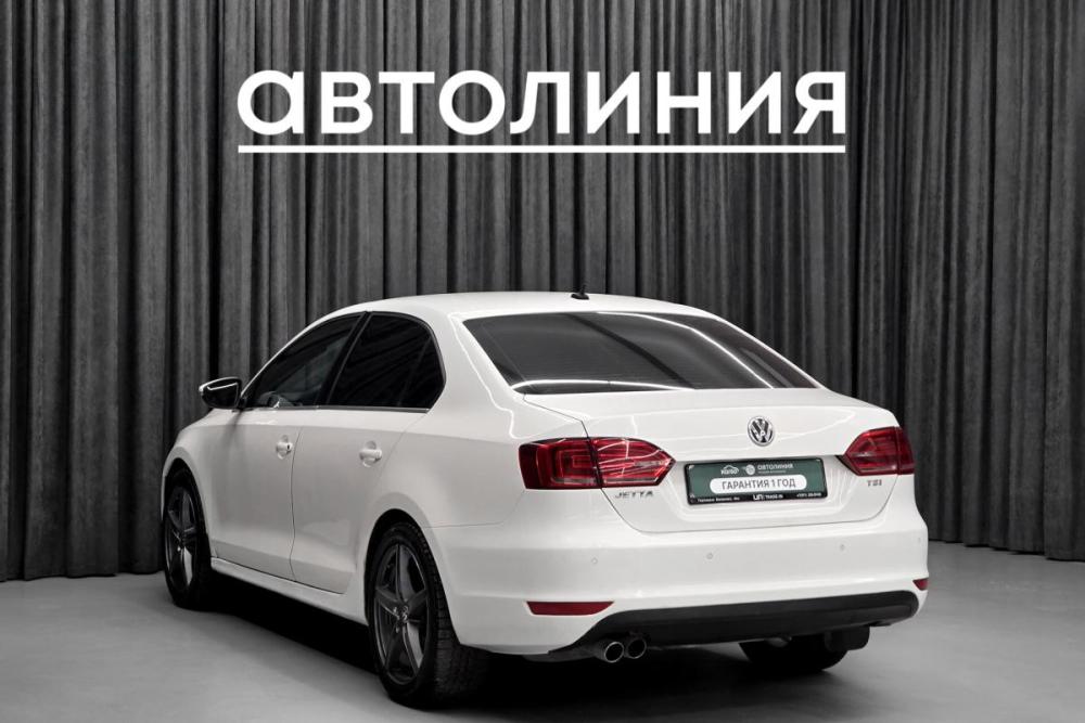 Volkswagen Jetta VI Красноярск  - изображение 6