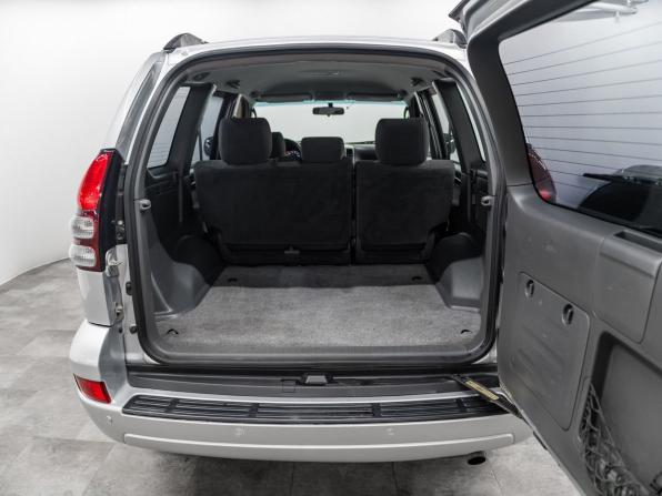 Toyota Land Cruiser Prado 120 Series Рестайлинг с пробегом 2008 года, цена 2 375 000 рублей, 245432 км, внедорожник, Автокод Объявления