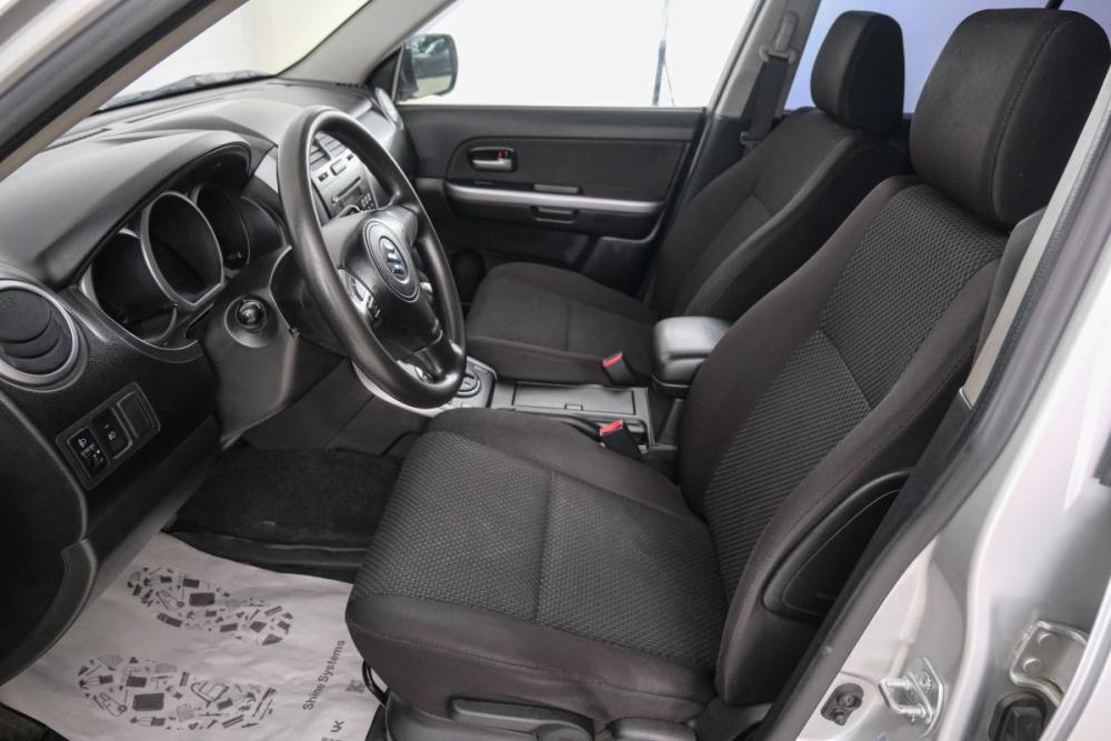Suzuki Grand Vitara II Рестайлинг Красноярск  - изображение 8