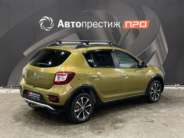 Renault Sandero II с пробегом 2014 года, цена 740 000 рублей, 157245 км, хэтчбек, Автокод Объявления
