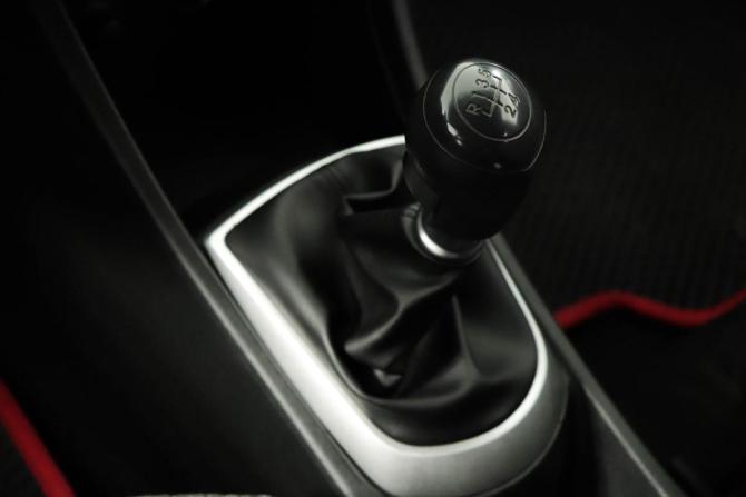Hyundai Solaris I с пробегом 2013 года, цена 630 200 рублей, 185640 км, седан, Автокод Объявления