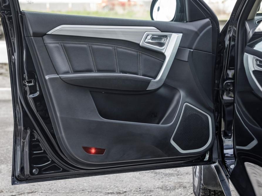 Geely Emgrand X7 I Рестайлинг 2 Волгоград  - изображение 29