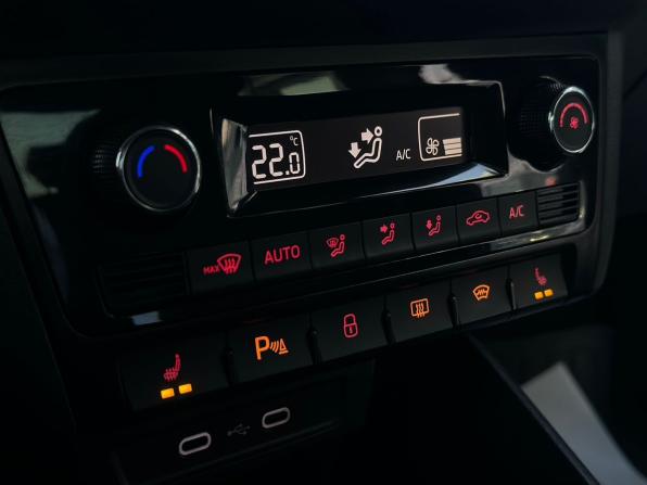 Volkswagen Polo VI с пробегом 2020 года, цена 1 649 000 рублей, 81455 км, лифтбек, Автокод Объявления