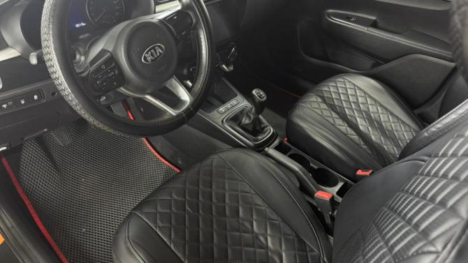 Kia Rio IV с пробегом 2017 года, цена 955 400 рублей, 120103 км, седан, Автокод Объявления
