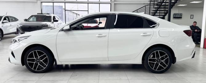Kia Cerato IV Рестайлинг с пробегом 2021 года, цена 2 189 000 рублей, 130250 км, седан, Автокод Объявления