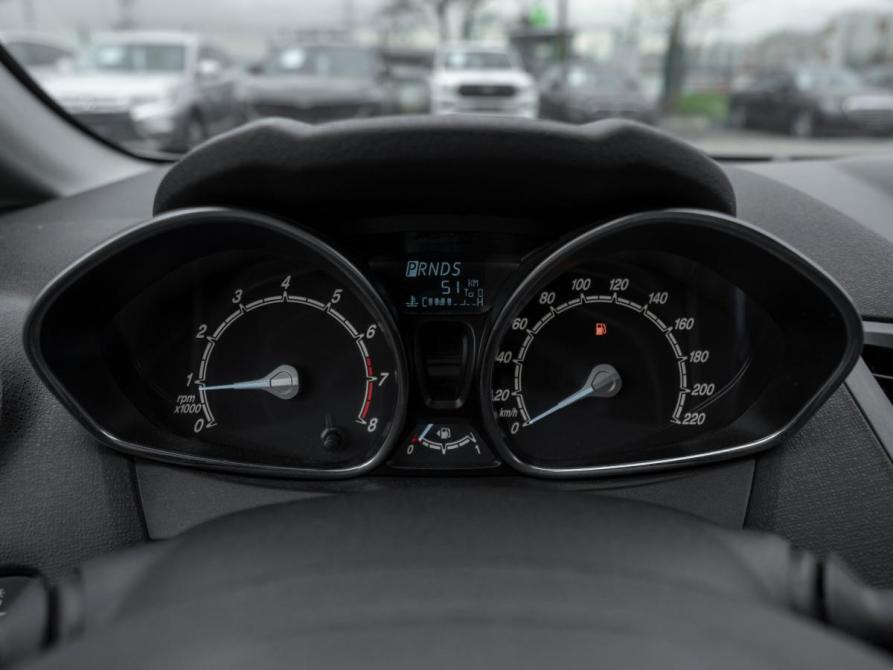 Ford Fiesta Mk6 Рестайлинг Москва  - изображение 11