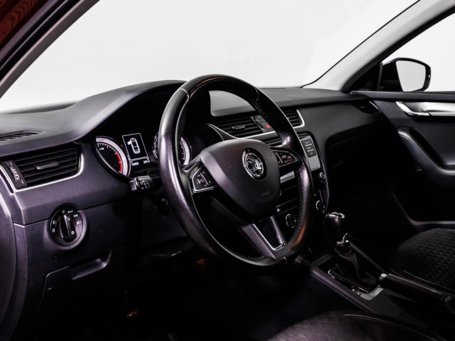 Skoda Octavia III (A7) Рестайлинг Москва  - изображение 12