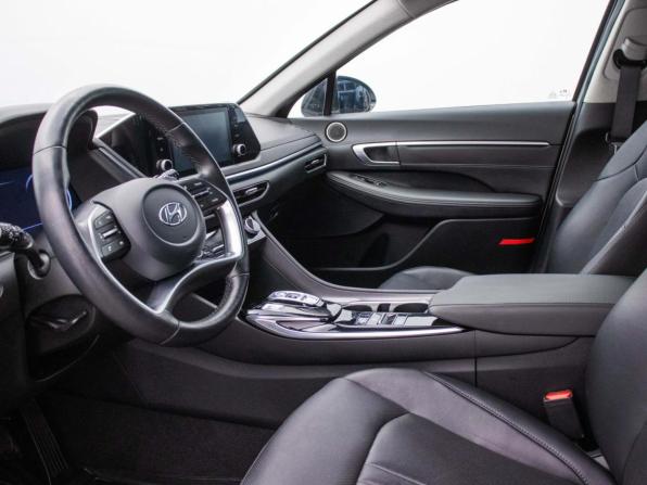 Hyundai Sonata VIII (DN8) с пробегом 2022 года, цена 2 534 000 рублей, 61700 км, седан, Автокод Объявления