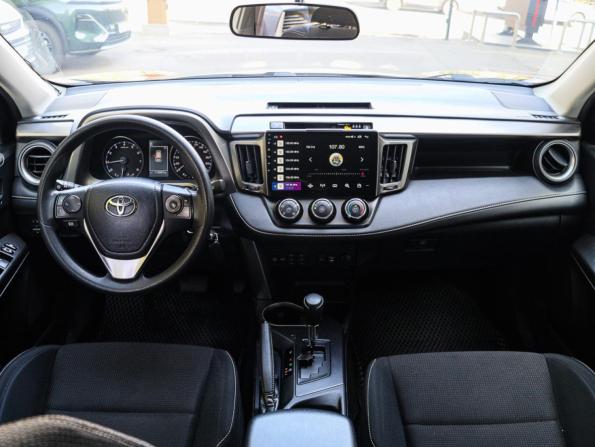 Toyota RAV4 IV (XA40) Рестайлинг с пробегом 2016 года, цена 2 400 000 рублей, 119006 км, внедорожник, Автокод Объявления