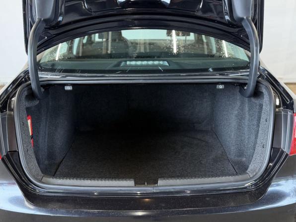 Volkswagen Jetta VI с пробегом 2012 года, цена 910 000 рублей, 126000 км, седан, Автокод Объявления