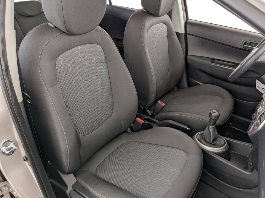 Hyundai i20 I Москва  - изображение 23