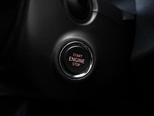 Volkswagen Polo VI с пробегом 2021 года, цена 1 765 000 рублей, 138614 км, лифтбек, Автокод Объявления
