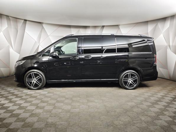 Mercedes-Benz V-Класс III (W447) Рестайлинг 2 с пробегом 2024 года, цена 10 600 000 рублей, 52428 км, минивэн, Автокод Объявления