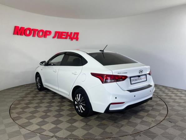 Hyundai Solaris II с пробегом 2019 года, цена 1 170 000 рублей, 114809 км, седан, Автокод Объявления