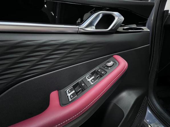 Geely Coolray I Рестайлинг 2 с пробегом 2026 года, цена 2 450 000 рублей, 280 км, внедорожник, Автокод Объявления