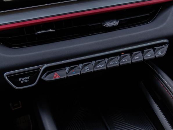 Geely Coolray I Рестайлинг с пробегом 2024 года, цена 2 385 000 рублей, 9558 км, внедорожник, Автокод Объявления