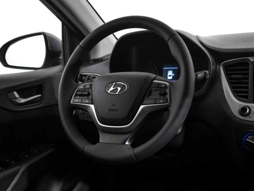 Hyundai Solaris II Санкт-Петербург  - изображение 16