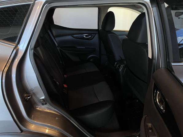 Nissan Qashqai II с пробегом 2016 года, цена 1 690 000 рублей, 118417 км, внедорожник, Автокод Объявления