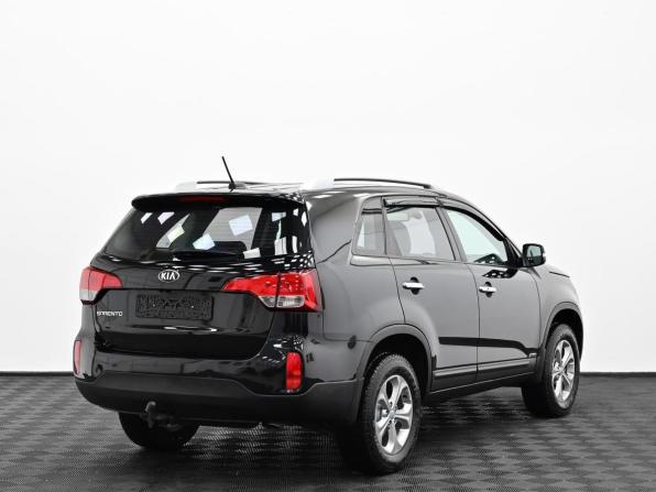 Kia Sorento II Рестайлинг с пробегом 2017 года, цена 1 599 000 рублей, 170000 км, внедорожник, Автокод Объявления