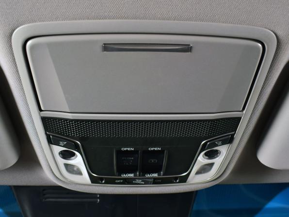 Honda CR-V V с пробегом 2018 года, цена 3 185 995 рублей, 28389 км, внедорожник, Автокод Объявления