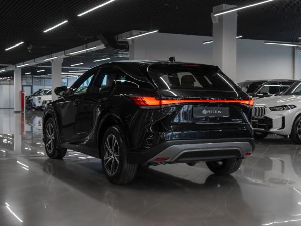 Lexus RX V с пробегом 2025 года, цена 7 850 000 рублей, 50 км, внедорожник, Автокод Объявления