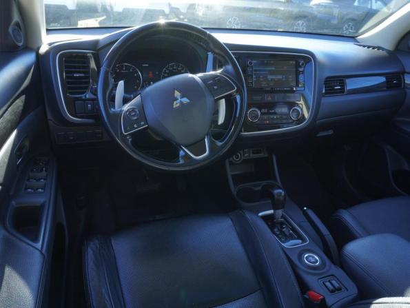 Mitsubishi Outlander III Рестайлинг 2 с пробегом 2016 года, цена 2 049 000 рублей, 191229 км, внедорожник, Автокод Объявления