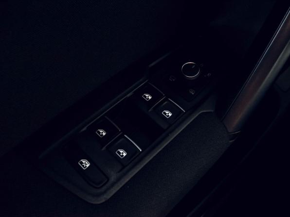 Volkswagen Tiguan II с пробегом 2017 года, цена 2 489 000 рублей, 148139 км, внедорожник, Автокод Объявления