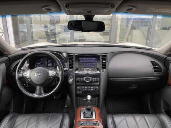 Infiniti QX70 с пробегом 2016 года, цена 1 999 000 рублей, 170471 км, внедорожник, Автокод Объявления