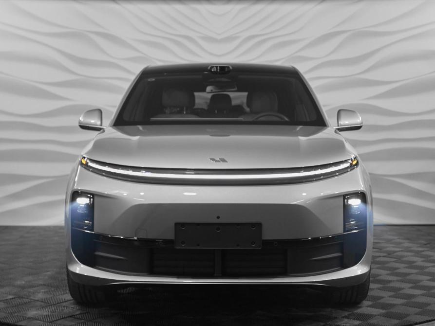 Li Auto (Lixiang) L6 Москва  - изображение 3