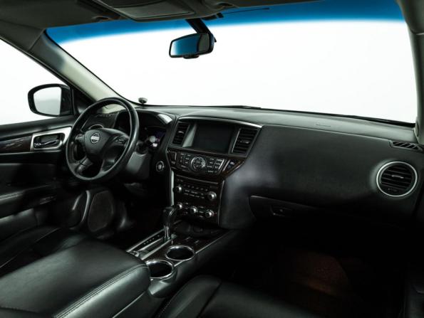 Nissan Pathfinder IV с пробегом 2015 года, цена 1 789 000 рублей, 126640 км, внедорожник, Автокод Объявления