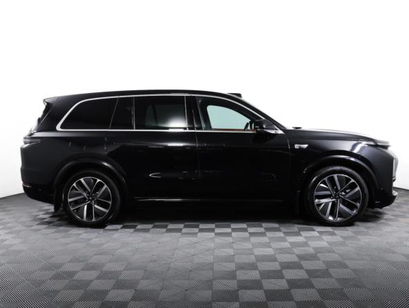 Li Auto (Lixiang) L9 I с пробегом 2023 года, цена 6 398 000 рублей, 46186 км, внедорожник, Автокод Объявления