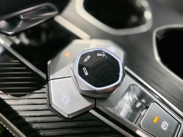 Changan UNI-K с пробегом 2023 года, цена 2 599 000 рублей, 69644 км, внедорожник, Автокод Объявления