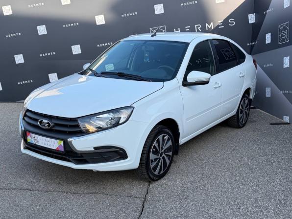 Lada (ВАЗ) Granta I Рестайлинг с пробегом 2023 года, цена 911 000 рублей, 45337 км, лифтбек, Автокод Объявления