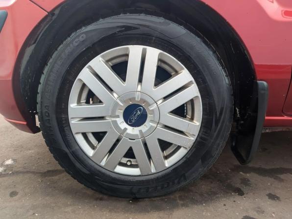Ford Fusion I Рестайлинг с пробегом 2008 года, цена 275 000 рублей, 454516 км, хэтчбек, Автокод Объявления