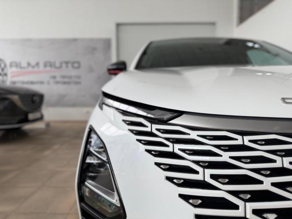 Omoda C5 I с пробегом 2023 года, цена 1 900 000 рублей, 15604 км, внедорожник, Автокод Объявления