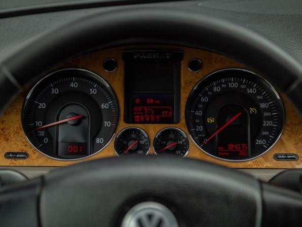 Volkswagen Passat B6 с пробегом 2006 года, цена 547 000 рублей, 187700 км, седан, Автокод Объявления