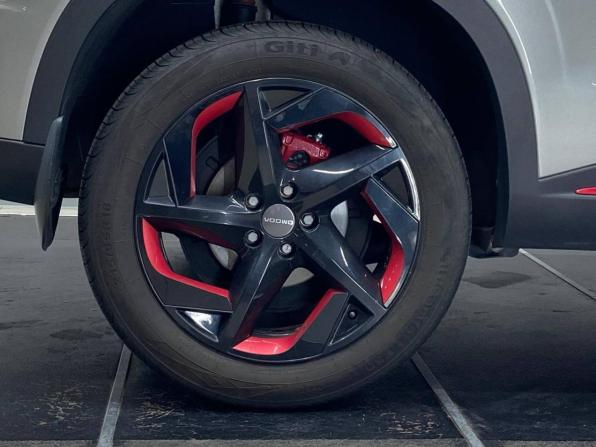 Omoda C5 I с пробегом 2022 года, цена 1 690 000 рублей, 61340 км, внедорожник, Автокод Объявления
