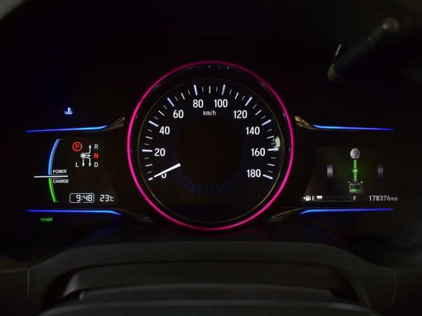 Honda Vezel I с пробегом 2014 года, цена 1 565 995 рублей, 178375 км, внедорожник, Автокод Объявления