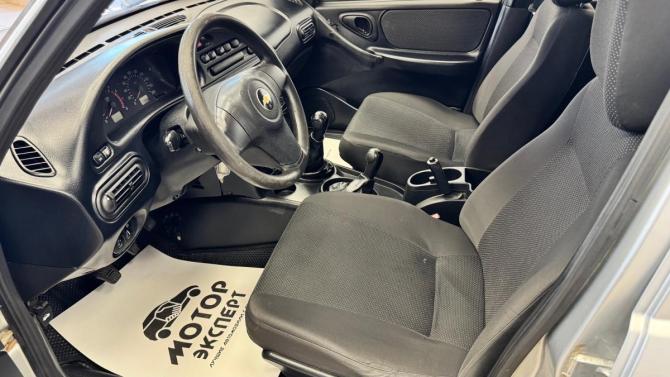 Chevrolet Niva I Рестайлинг с пробегом 2012 года, цена 430 000 рублей, 104249 км, внедорожник, Автокод Объявления
